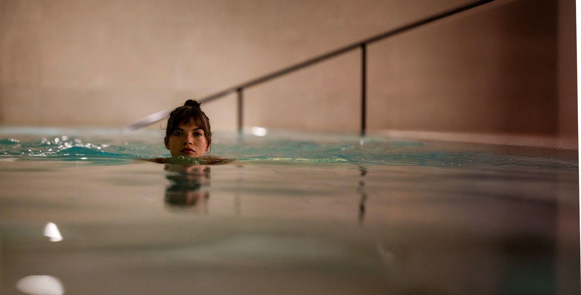 Lady in swimming pool