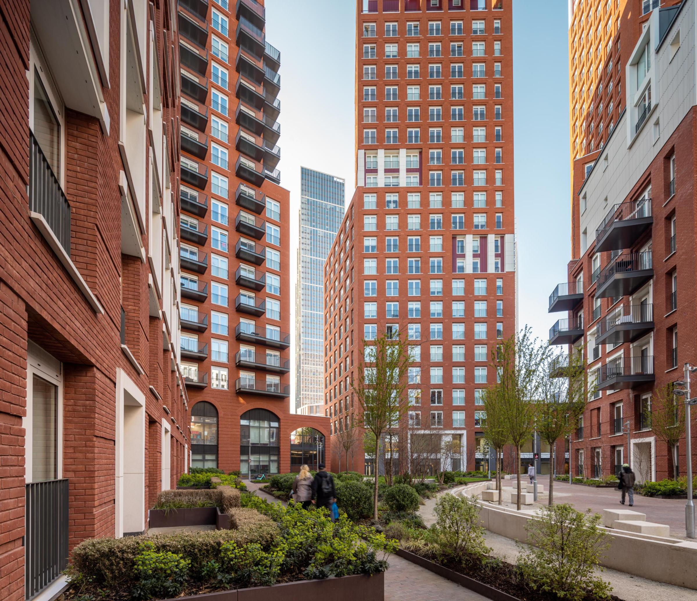 Liner Park and 7 Exchange Gardens Keybridge
