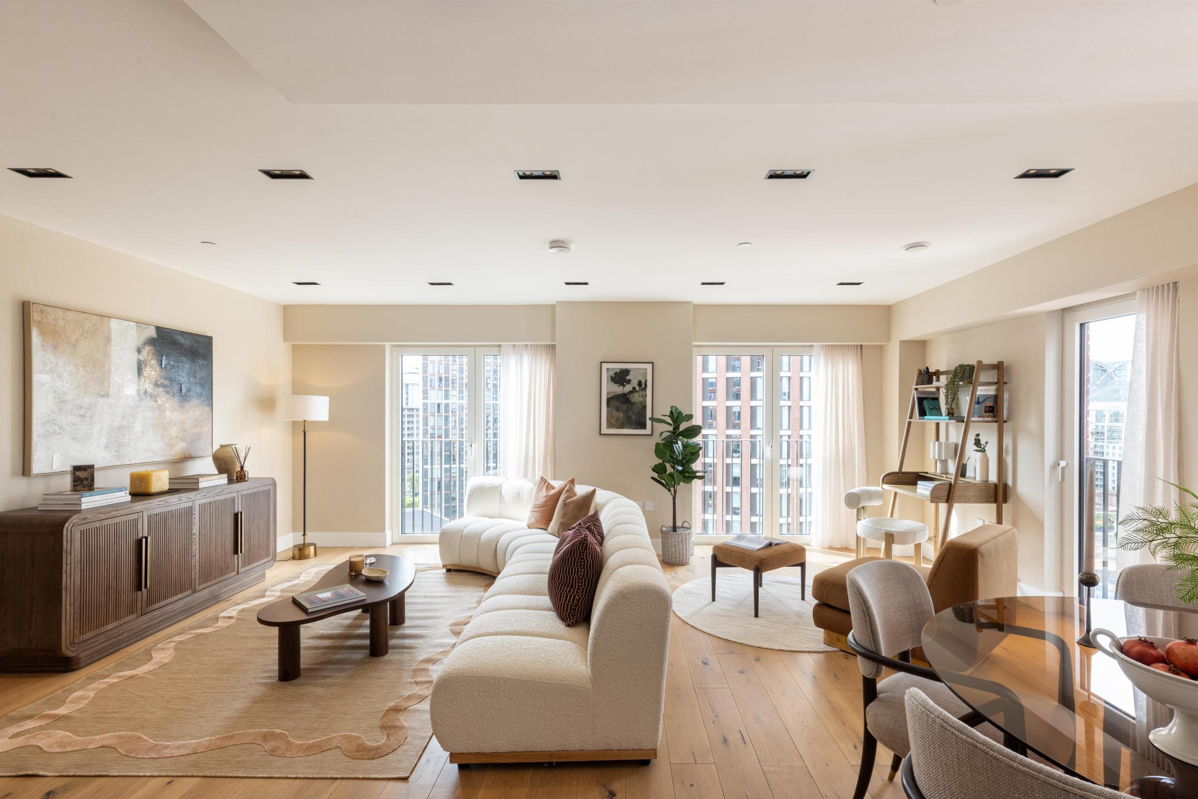 Keybridge Living room