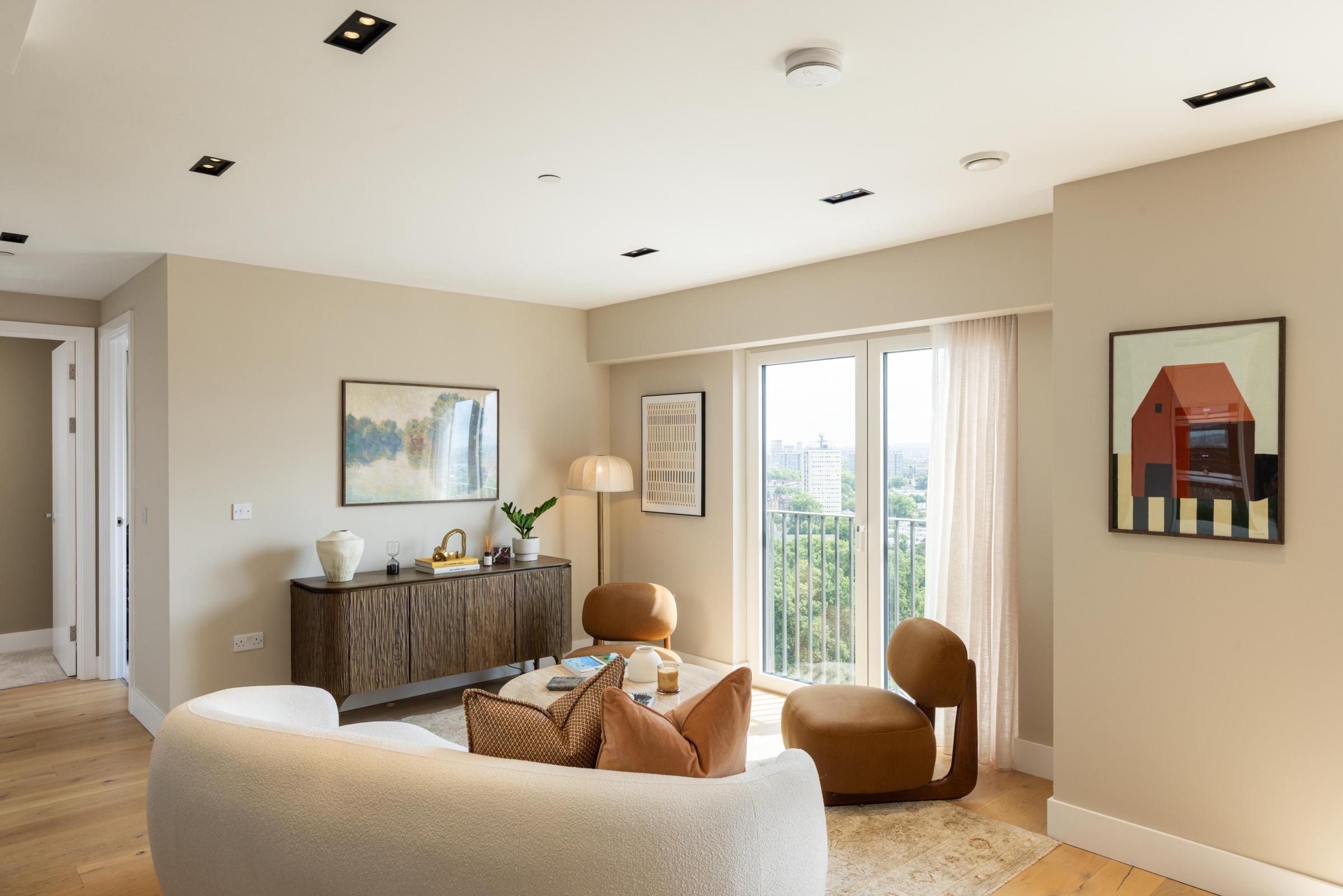 Keybridge Living room
