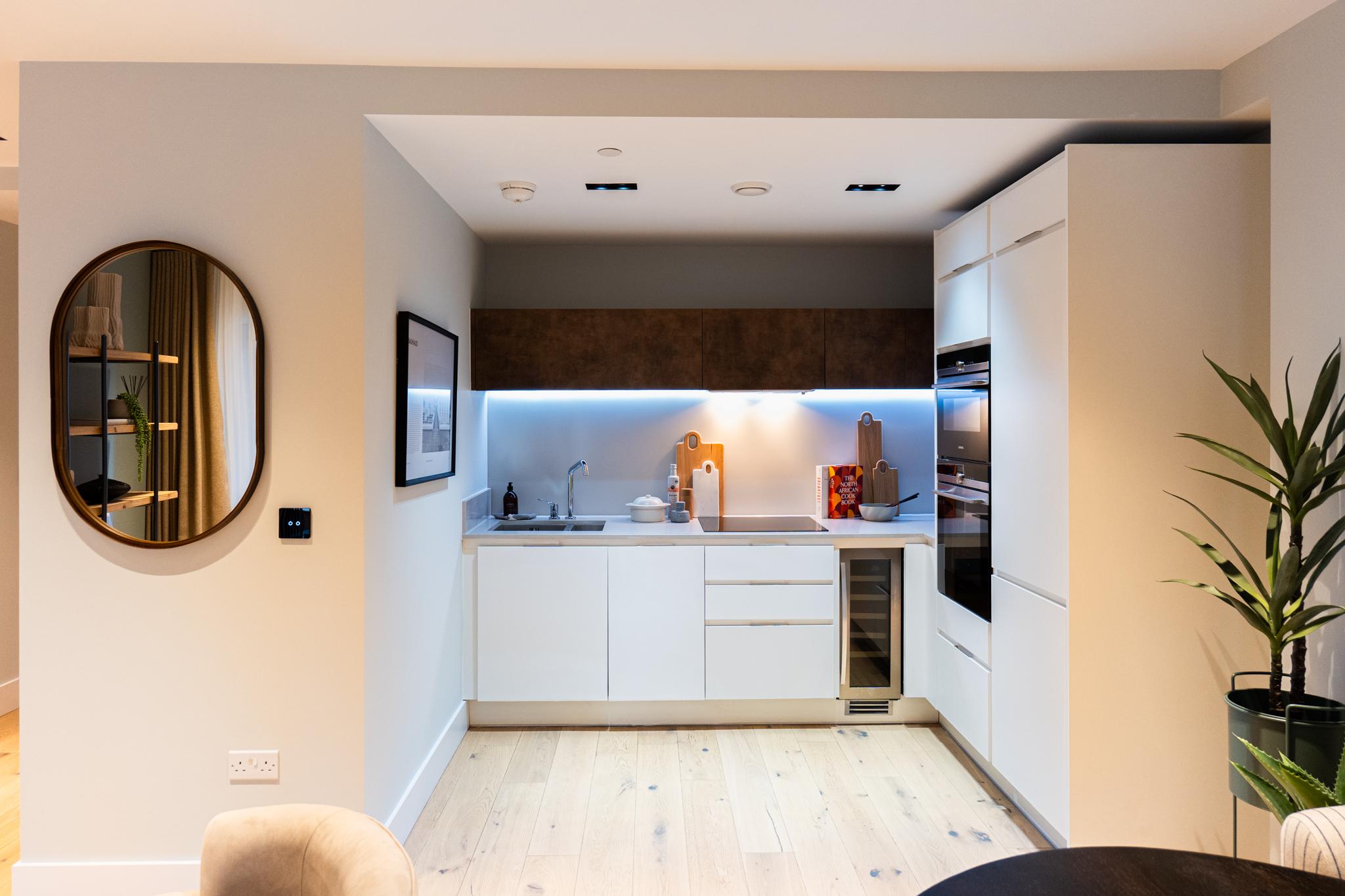 17 Exchange Gardens kitchen